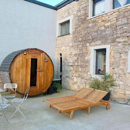 Cozy Near *